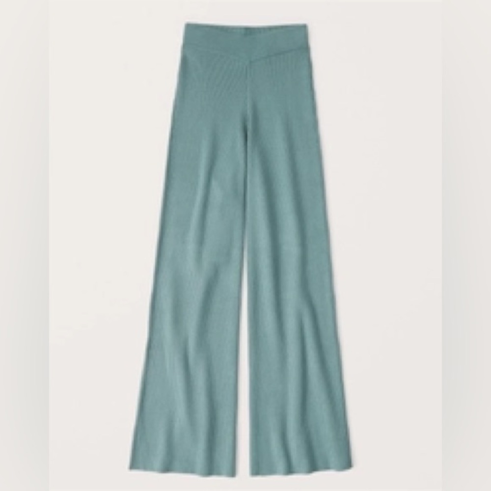 Abercrombie & Fitch Sea Green/Teal ribbed Wide Legged Sweater Pants - Sz L